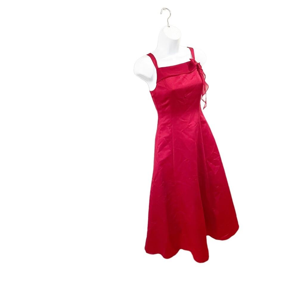 David’s Bridal Junior Bridesmaid Dress in Red Apple Style JB1509 Size 12 - Picture 2 of 12
